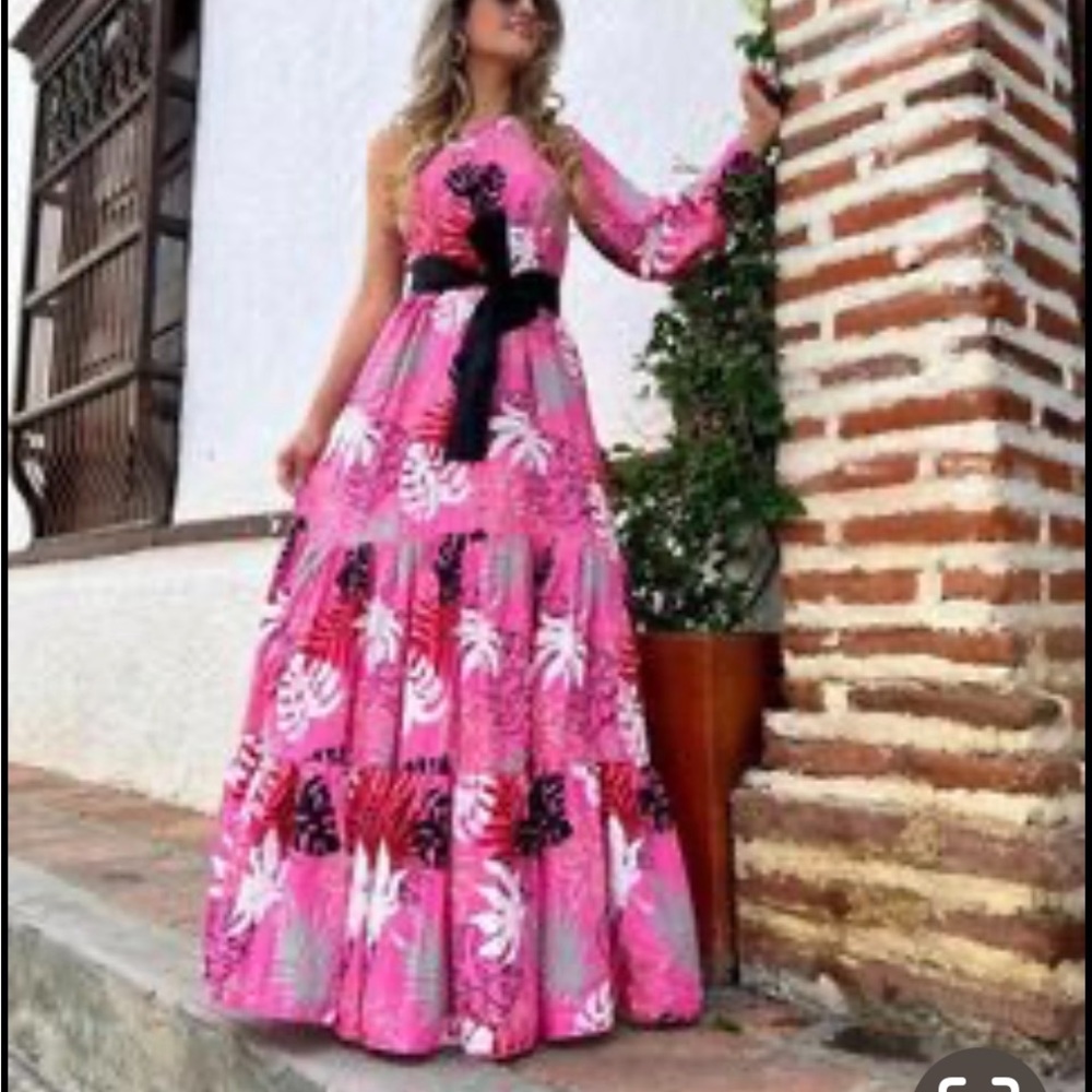 - Brand new - Beautiful fall summer dresses, so feminine,imported - Picture 2 of 3